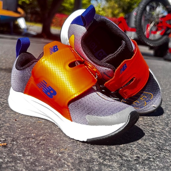 New Balance Boys shoes Size 10.5 BOA - Picture 1 of 3